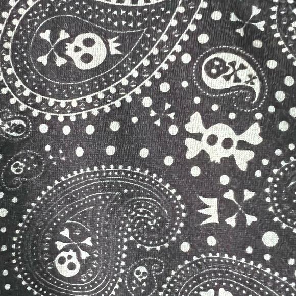 Skull & Paisley Classic Fit Short Sleeve Shirt Robert Graham WEON shirt - Picture 3 of 13